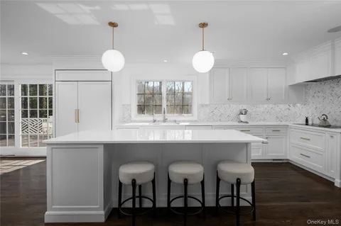 $3,295,000 | 151 Griffen Avenue, Scarsdale, NY 10583