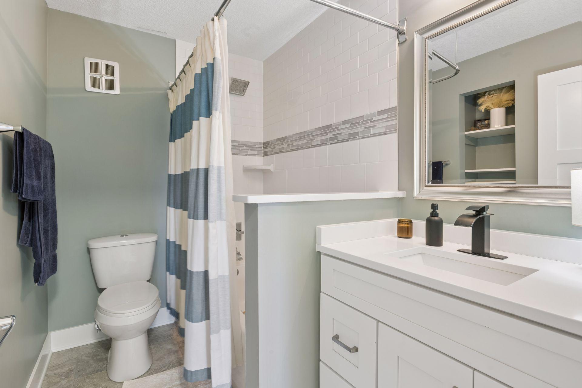 10401 Cedar Lake Road, Unit 410 Minnetonka, MN 55305 - Photo 25 of 34