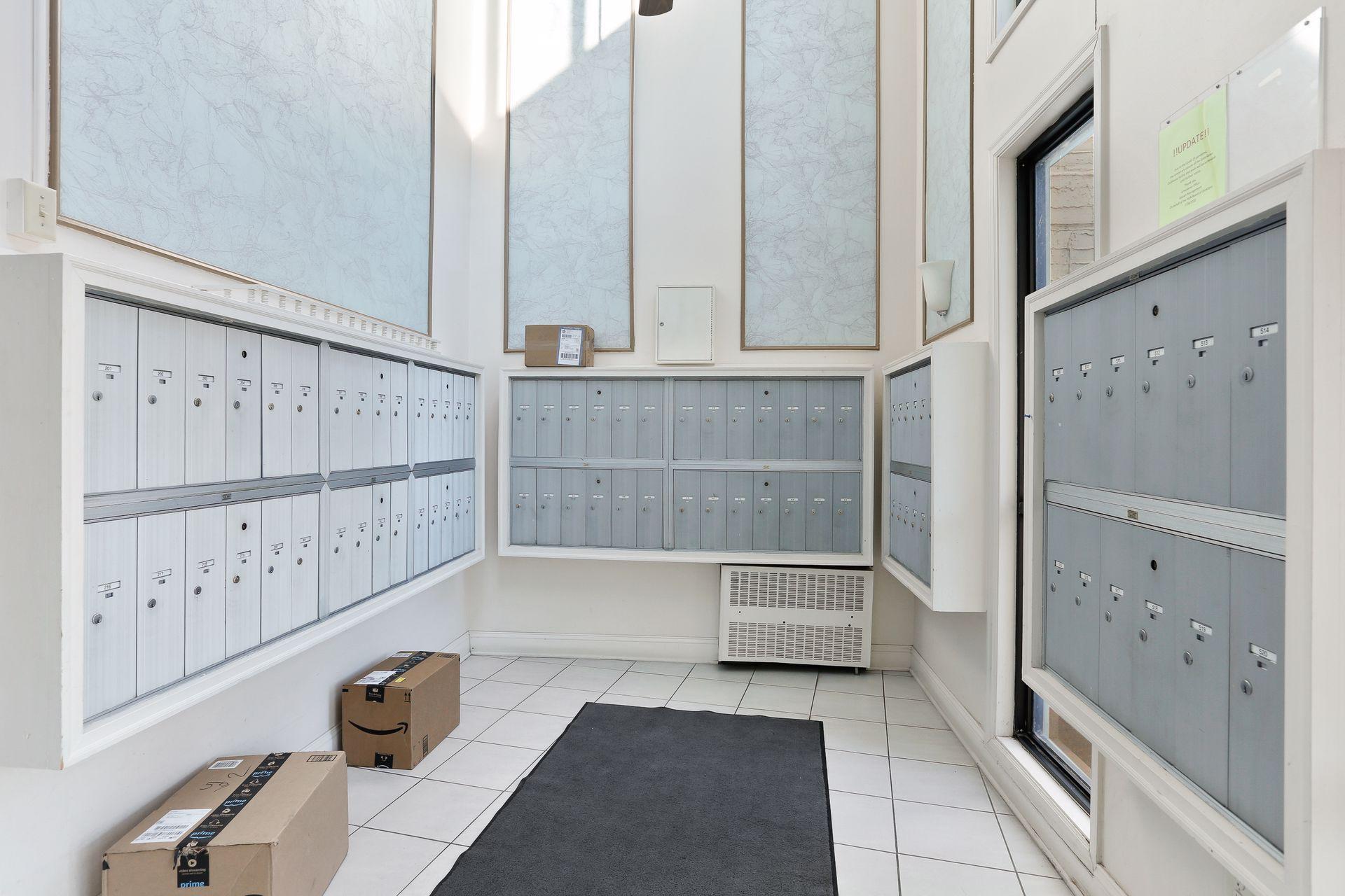 10401 Cedar Lake Road, Unit 410 Minnetonka, MN 55305 - Photo 29 of 34