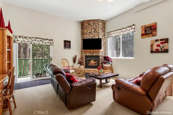 $649,900 | 27538 Meadow Drive, Lake Arrowhead, CA 92352