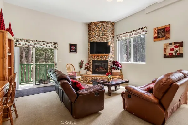$649,900 | 27538 Meadow Drive, Lake Arrowhead, CA 92352