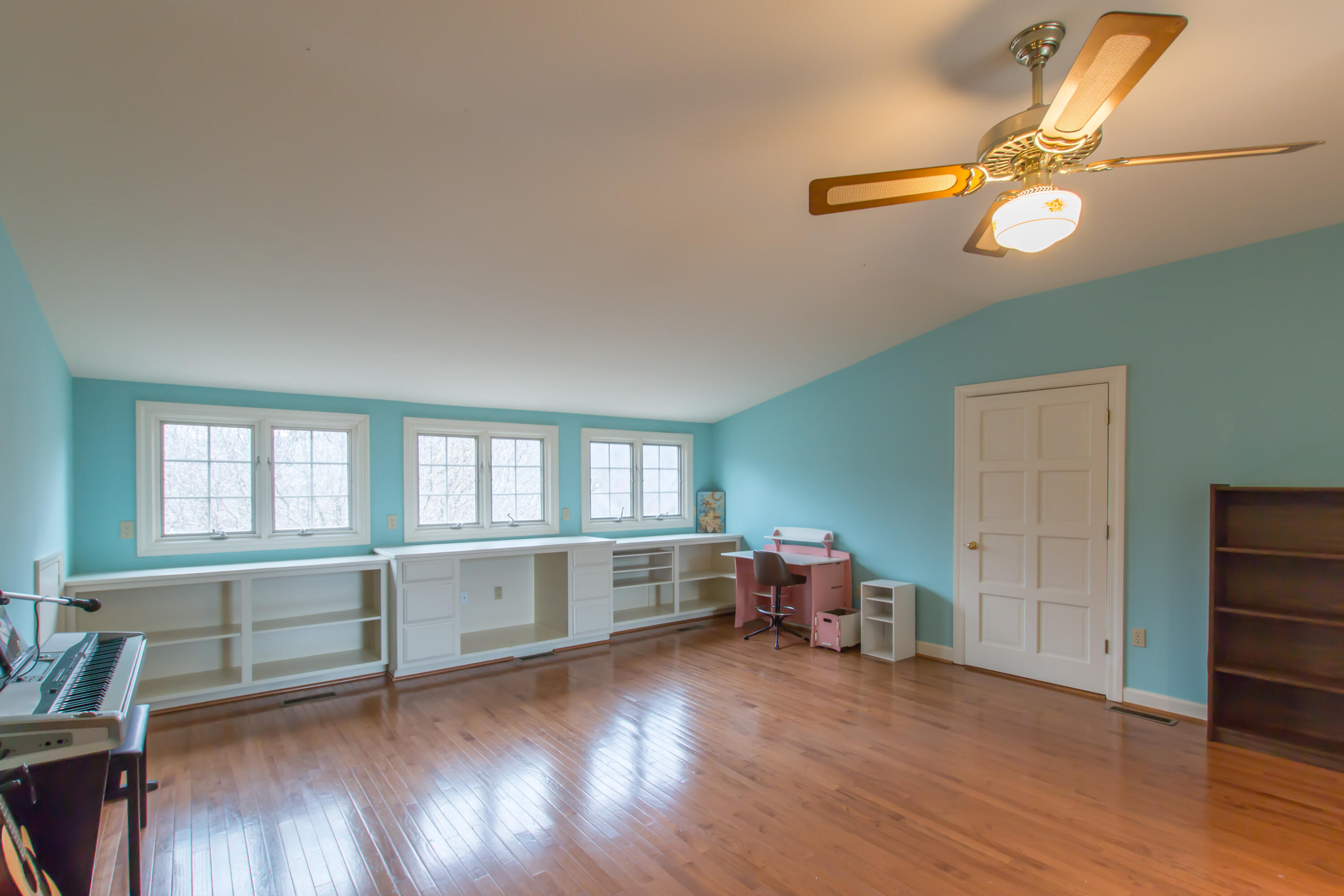 302 Galway Road Bristol, TN 37620 - Photo 39 of 66 Galway-63