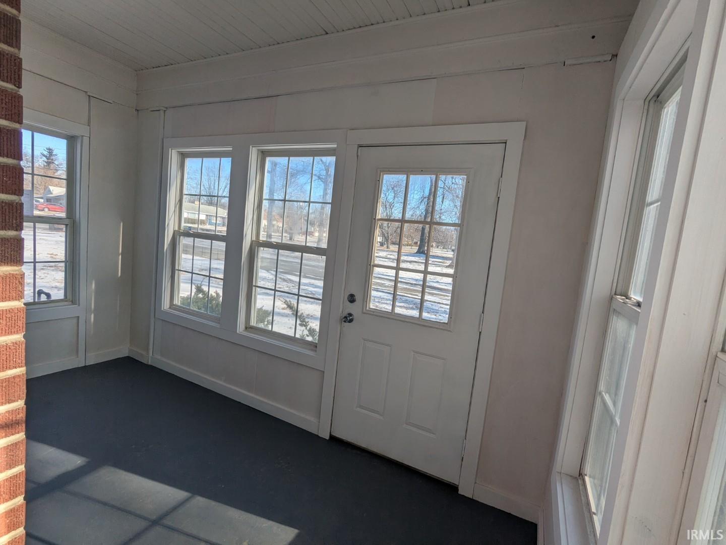 2026 East Paulding Road Fort Wayne, IN 46816 - Photo 14 of 33