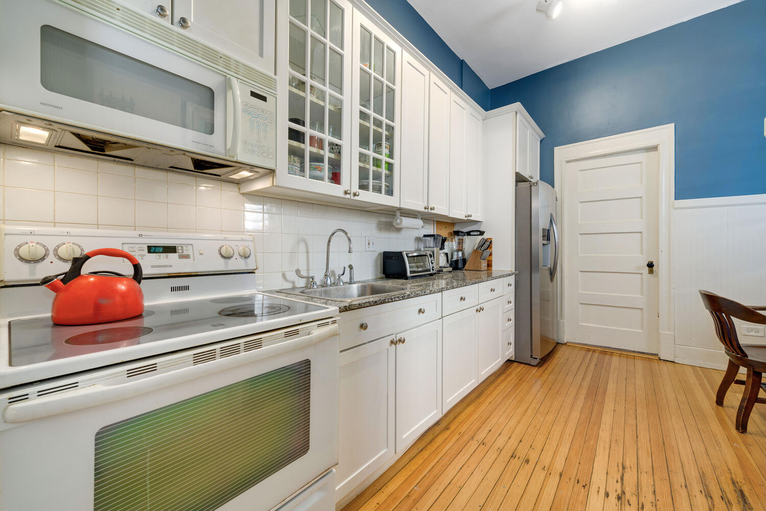 20 East Goethe Street, Unit 605 Chicago, IL 60610 - Photo 6 of 11