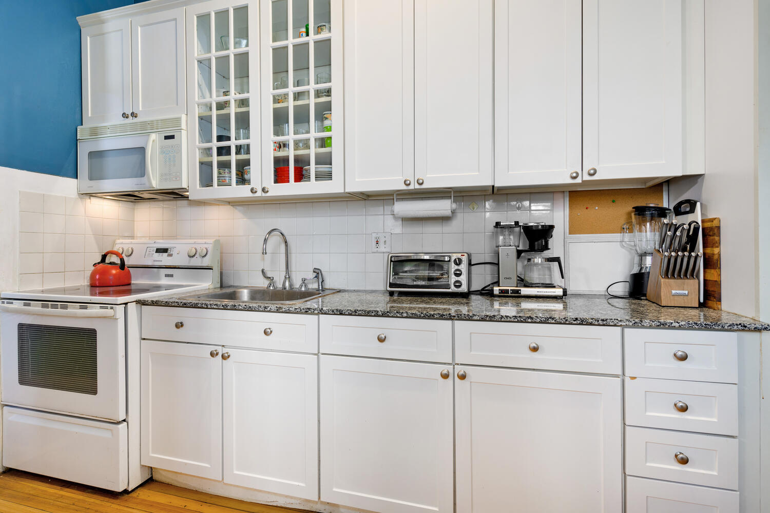 20 East Goethe Street, Unit 605 Chicago, IL 60610 - Photo 8 of 11