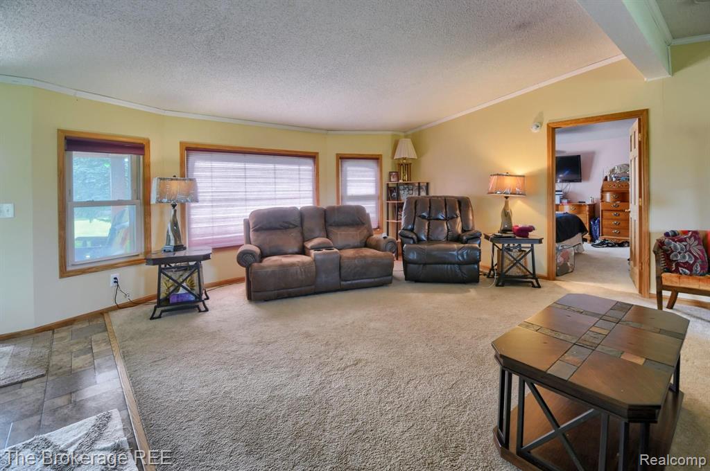 2293 South Oak Road Davison, MI 48423 - Photo 19 of 43 Gallery Image 19