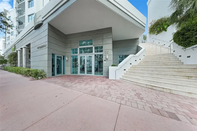 $715,000 | 110 Washington Avenue, Unit 1513, Miami Beach, FL 33139