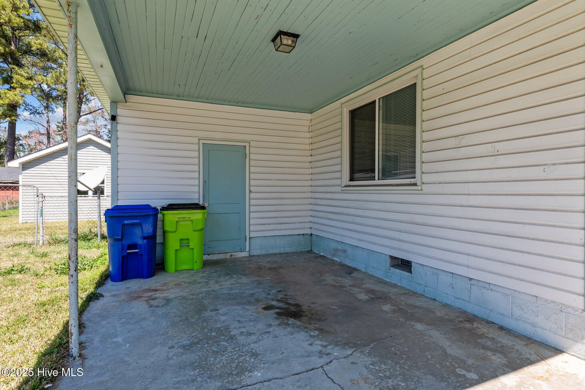 214 Bryan Street Havelock, NC 28532 - Photo 12 of 38 Carport