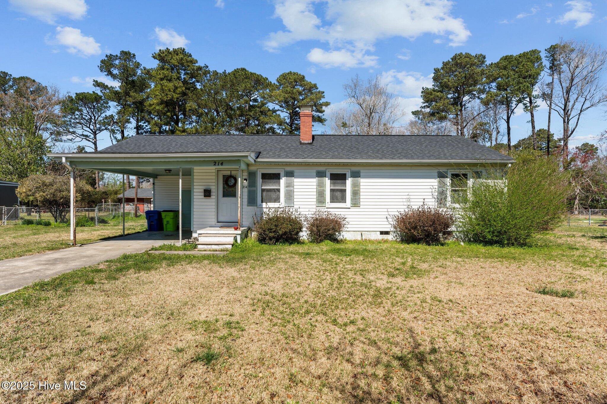 214 Bryan Street Havelock, NC 28532 - Photo 2 of 38 Front view