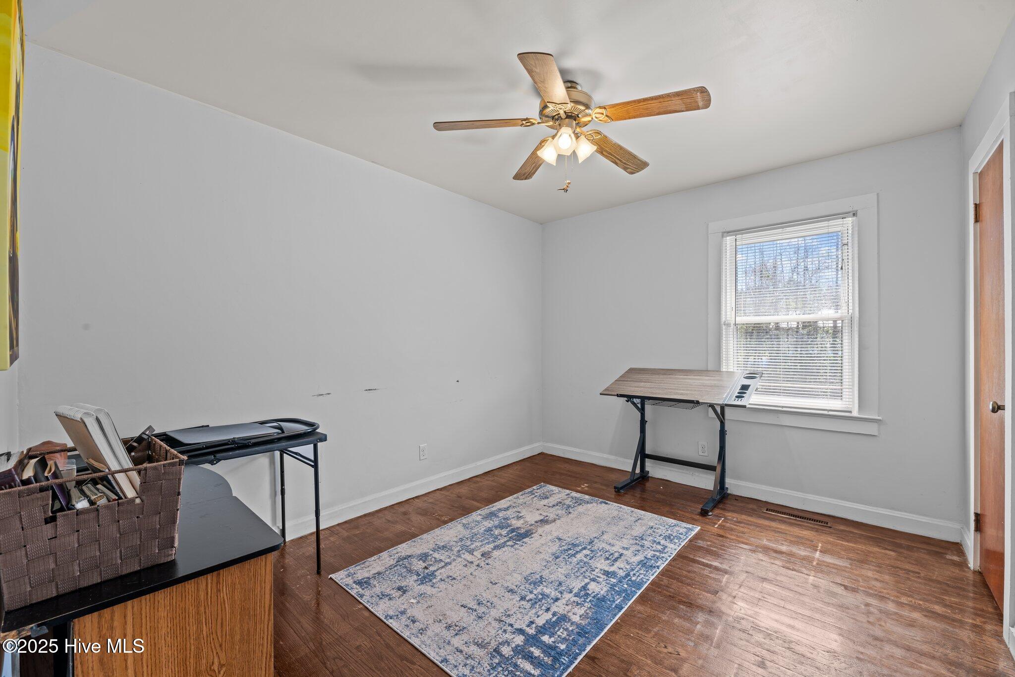 214 Bryan Street Havelock, NC 28532 - Photo 25 of 38 Bedroom 1