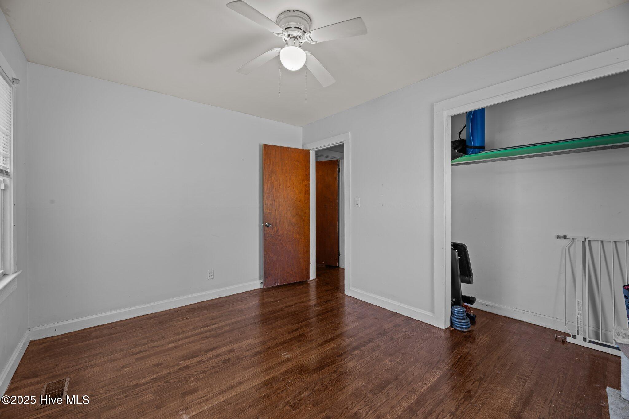 214 Bryan Street Havelock, NC 28532 - Photo 28 of 38 Bedroom 2