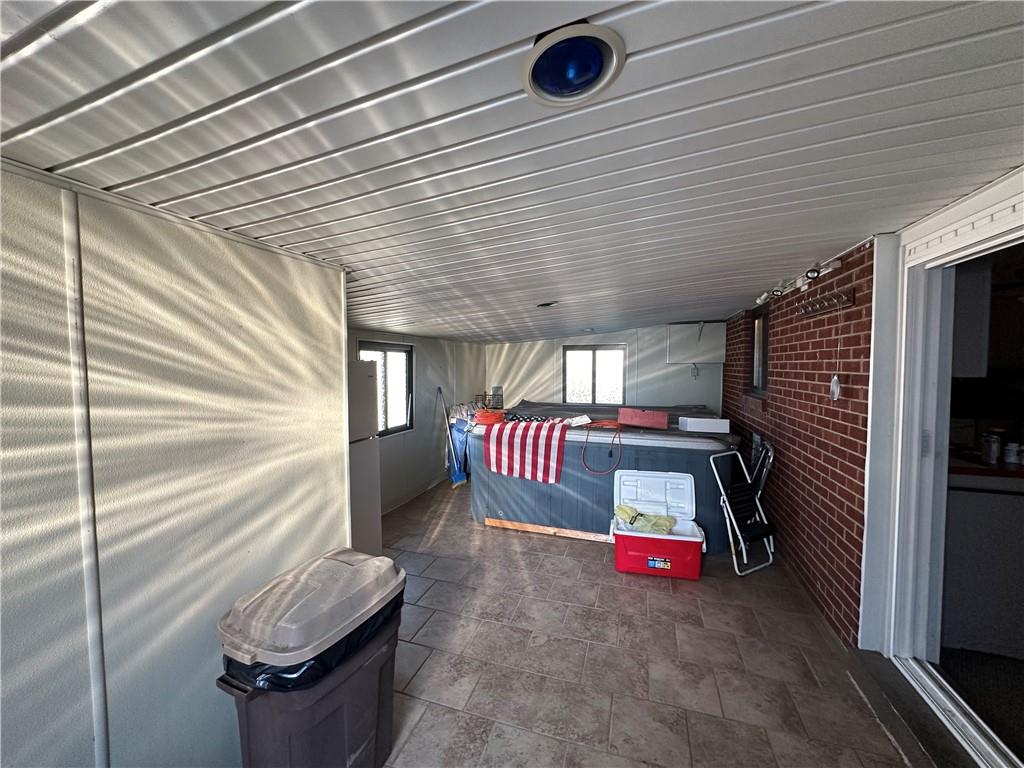 1104 Cherry Street Latrobe, PA 15650 - Photo 13 of 19
