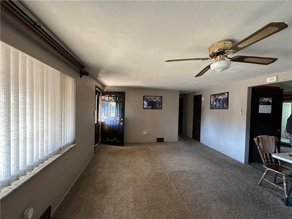 1104 Cherry Street Latrobe, PA 15650 - Photo 4 of 19