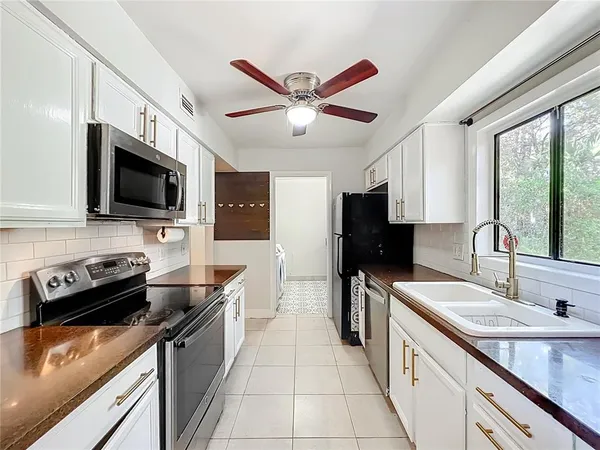 $130,000 | 233 Crown Oaks Way, Unit 233, Longwood, FL 32779