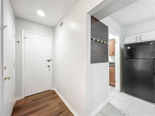 $130,000 | 233 Crown Oaks Way, Unit 233, Longwood, FL 32779