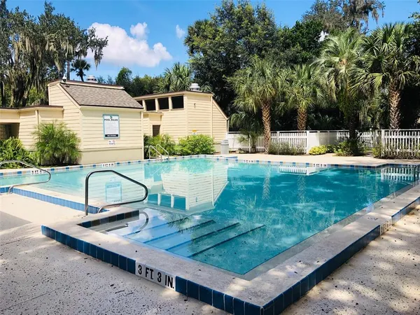$130,000 | 233 Crown Oaks Way, Unit 233, Longwood, FL 32779