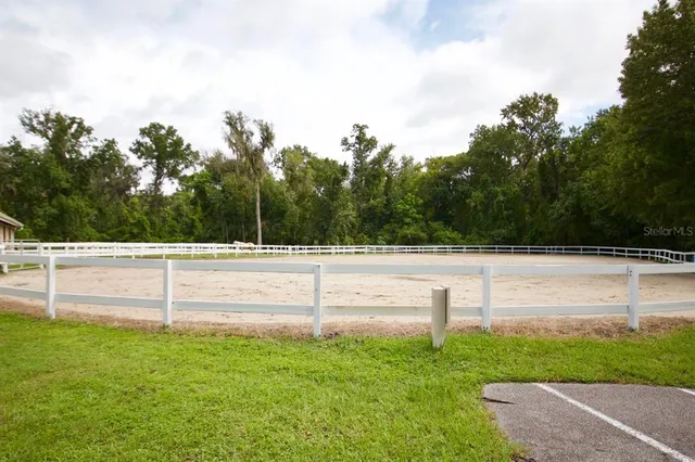 $190,000 | 233 Crown Oaks Way, Unit 233, Longwood, FL 32779