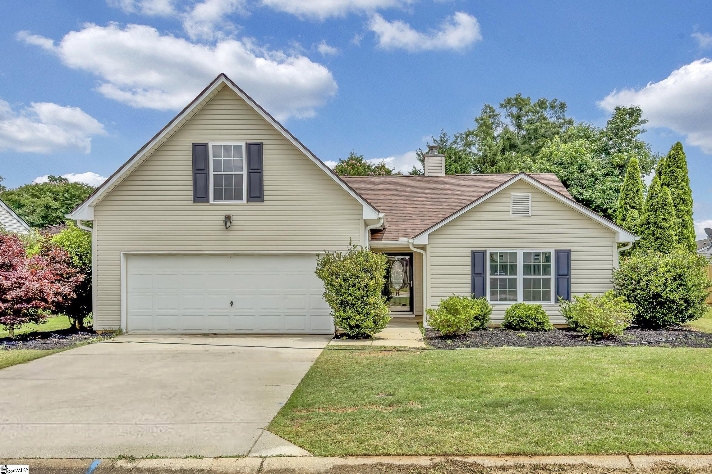 4 Raleigh Court Simpsonville, SC 29681 - Photo 1 of 24