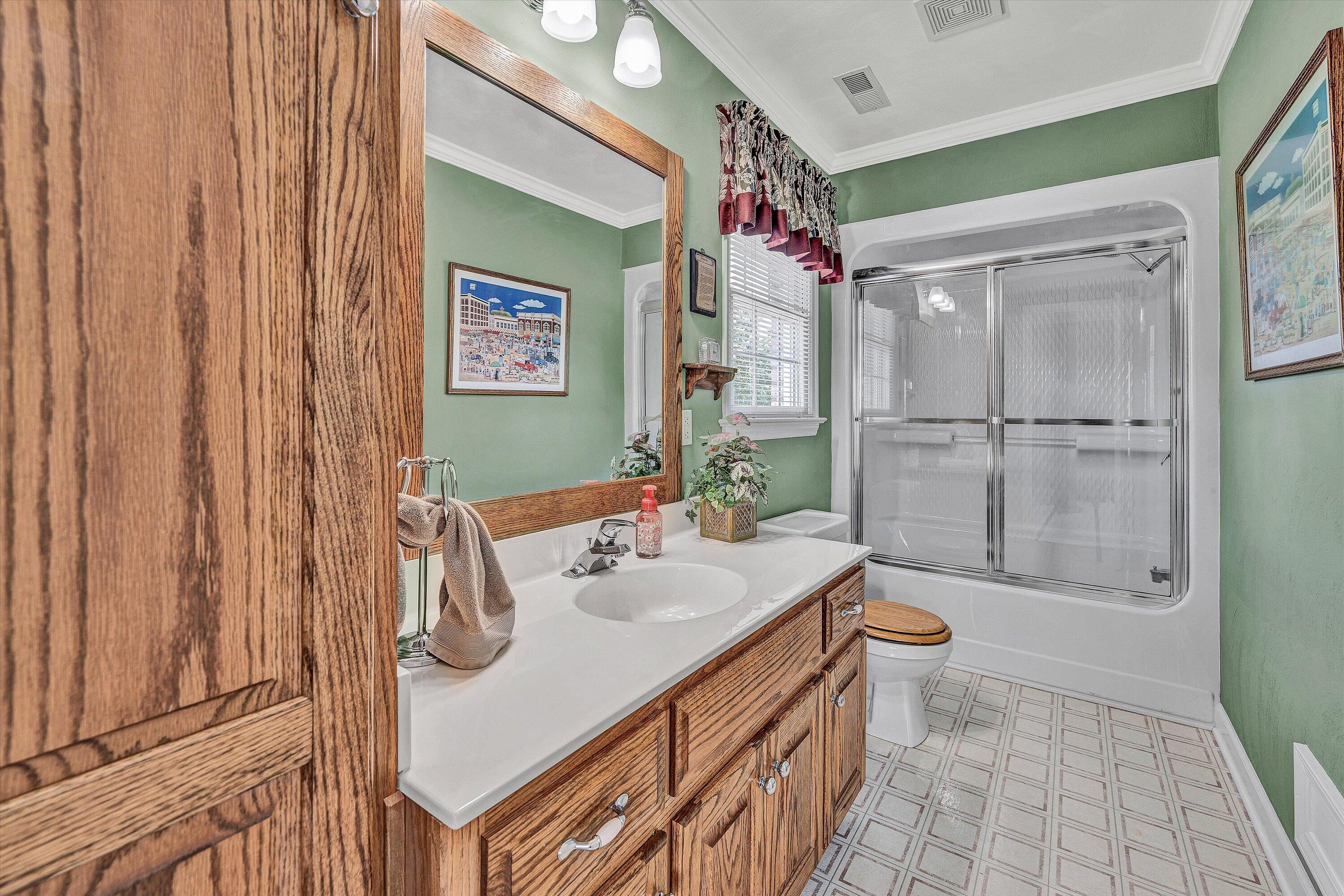 134 Stoneybrook Road Roanoke, VA 24019 - Photo 47 of 76 45-DSC00106