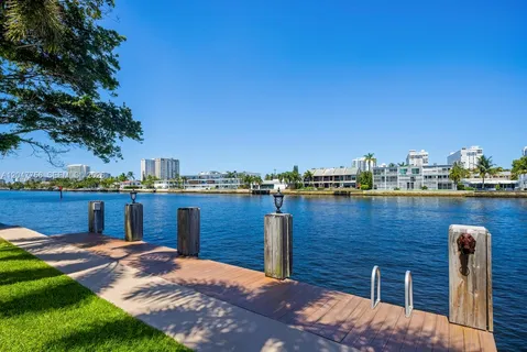 $4,499,000 | 600 Southeast 28th Avenue, Pompano Beach, FL 33062