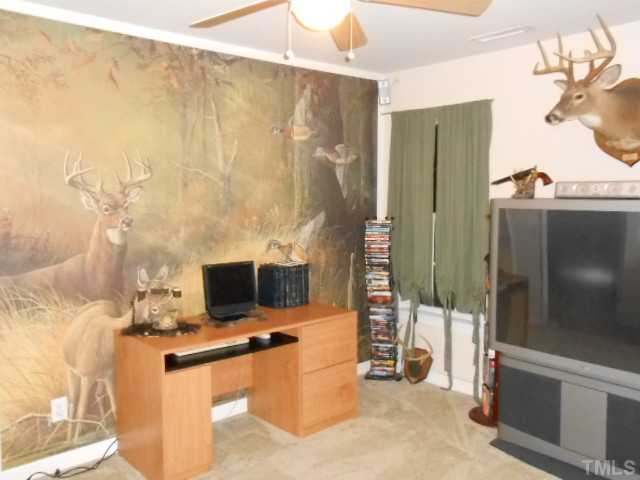 228 Sandstone Road Henderson, NC 27537 - Photo 19 of 25 Gallery Image 19