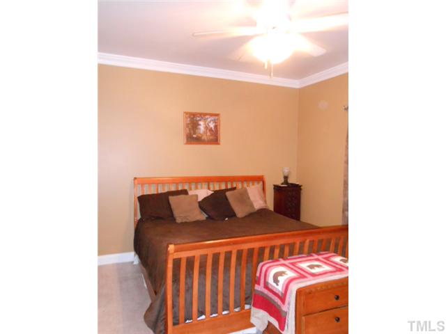 228 Sandstone Road Henderson, NC 27537 - Photo 9 of 25 Master bedroom