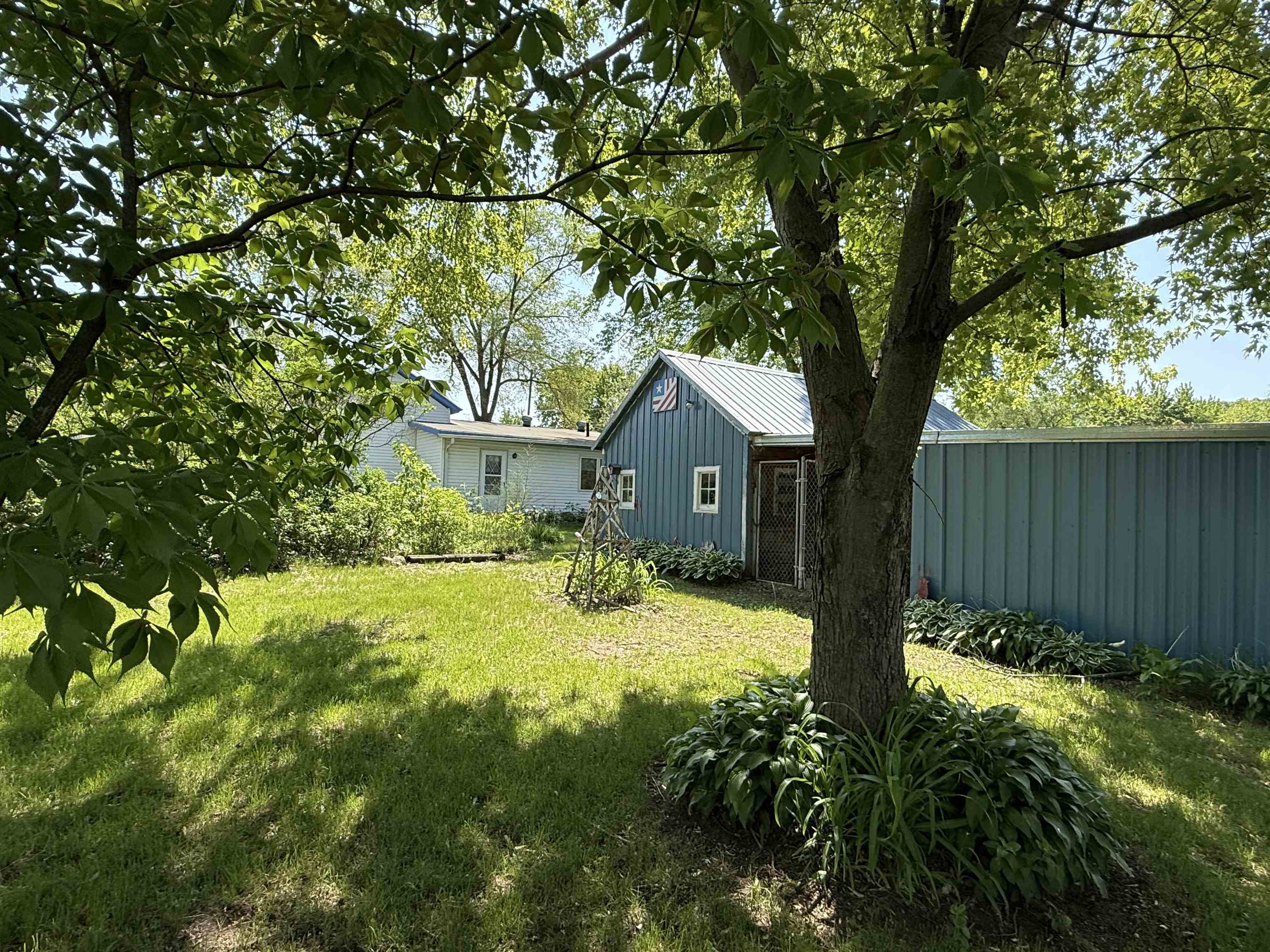 100 North Patten Street Avoca, WI 53506 - Photo 2 of 23
