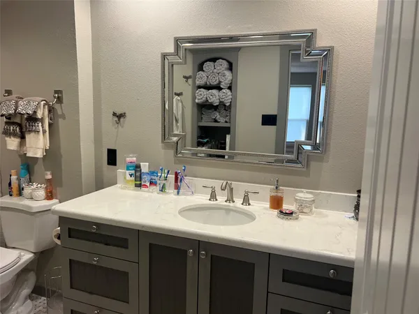 $325,000 | 15435 Carmel Drive, Unit 40, Willis, TX 77318