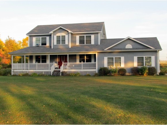561 Middle Road Swanton, VT 05488 - Photo 2 of 35