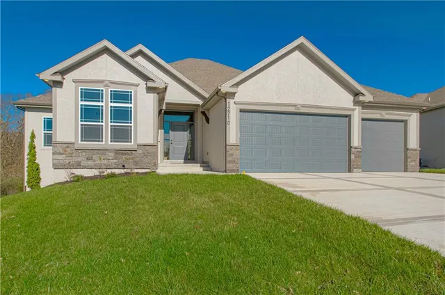 $595,000 | 16430 Northwest 123rd Street, Platte City, MO 64079