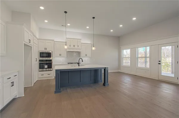 $675,000 | 16430 Northwest 123rd Street, Platte City, MO 64079