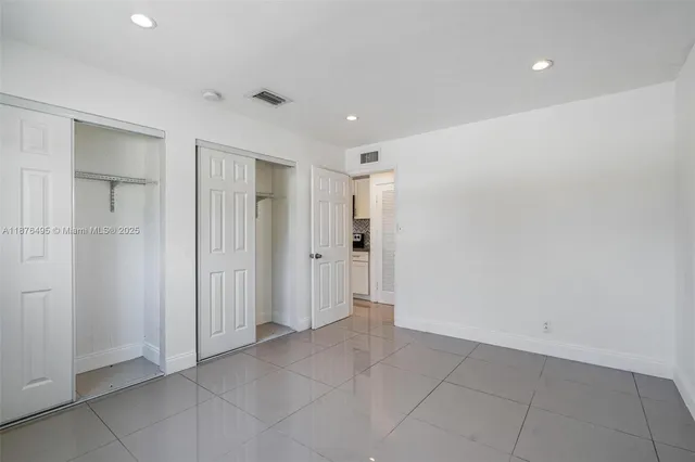 $1,900 | 2201 Northeast 14th Avenue, Unit 9, Wilton Manors, FL 33305