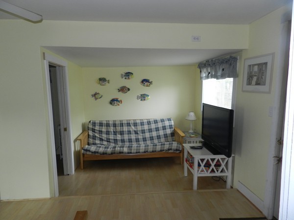 9 T Street Wareham, MA 02571 - Photo 5 of 8