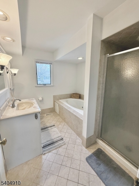 13 Mission Hills Road Annandale, NJ 08801 - Photo 9 of 12