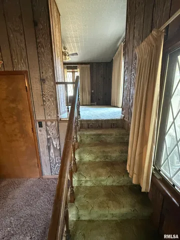 $100,000 | 108 Lair Avenue, Vernon, IL 62892