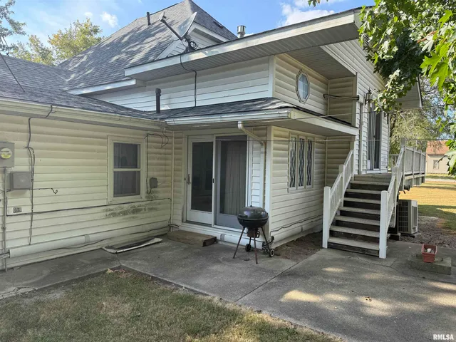 $100,000 | 108 Lair Avenue, Vernon, IL 62892