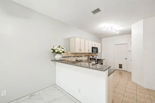 $2,100 | 19443 Maywood Falls Circle, Houston, TX 77084