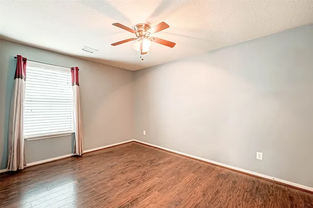 $2,100 | 19443 Maywood Falls Circle, Houston, TX 77084