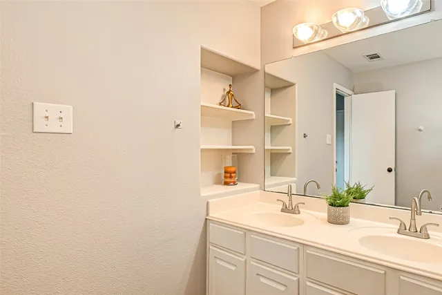 $2,100 | 19443 Maywood Falls Circle, Houston, TX 77084