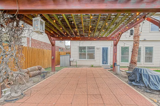 $2,100 | 19443 Maywood Falls Circle, Houston, TX 77084