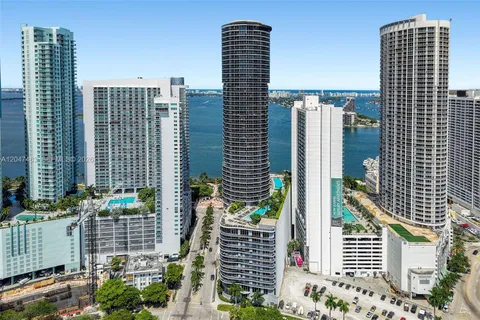 $1,000,000 | 488 Northeast 18th Street, Unit 4900, Miami, FL 33132