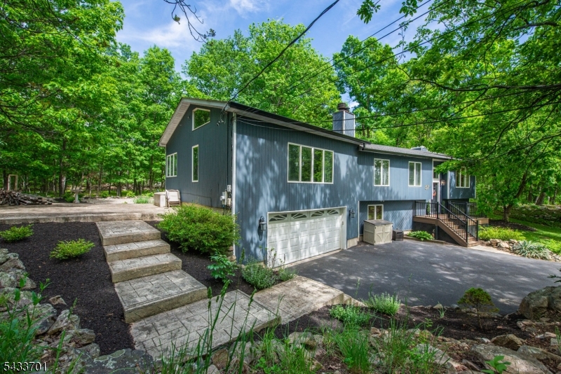 37 Green Road Sparta, NJ 07871 - Photo 7 of 49