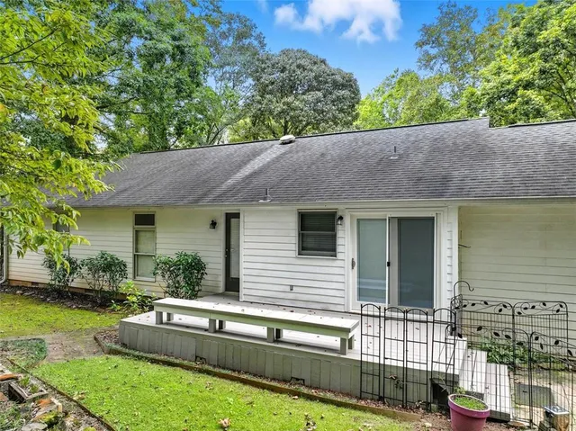 $325,000 | 2903 Lynncliff Dr., Gainesville, GA 30506