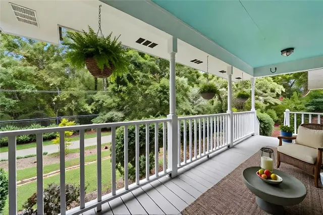 $325,000 | 2903 Lynncliff Dr., Gainesville, GA 30506