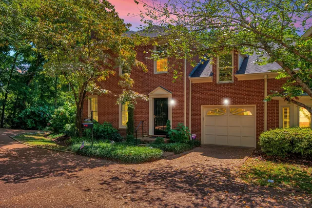 $899,900 | 620 Estes Road, Nashville, TN 37215