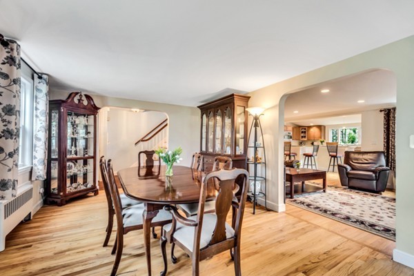 16 York Road Winchester, MA 01890 - Photo 9 of 24 Gallery Image 9