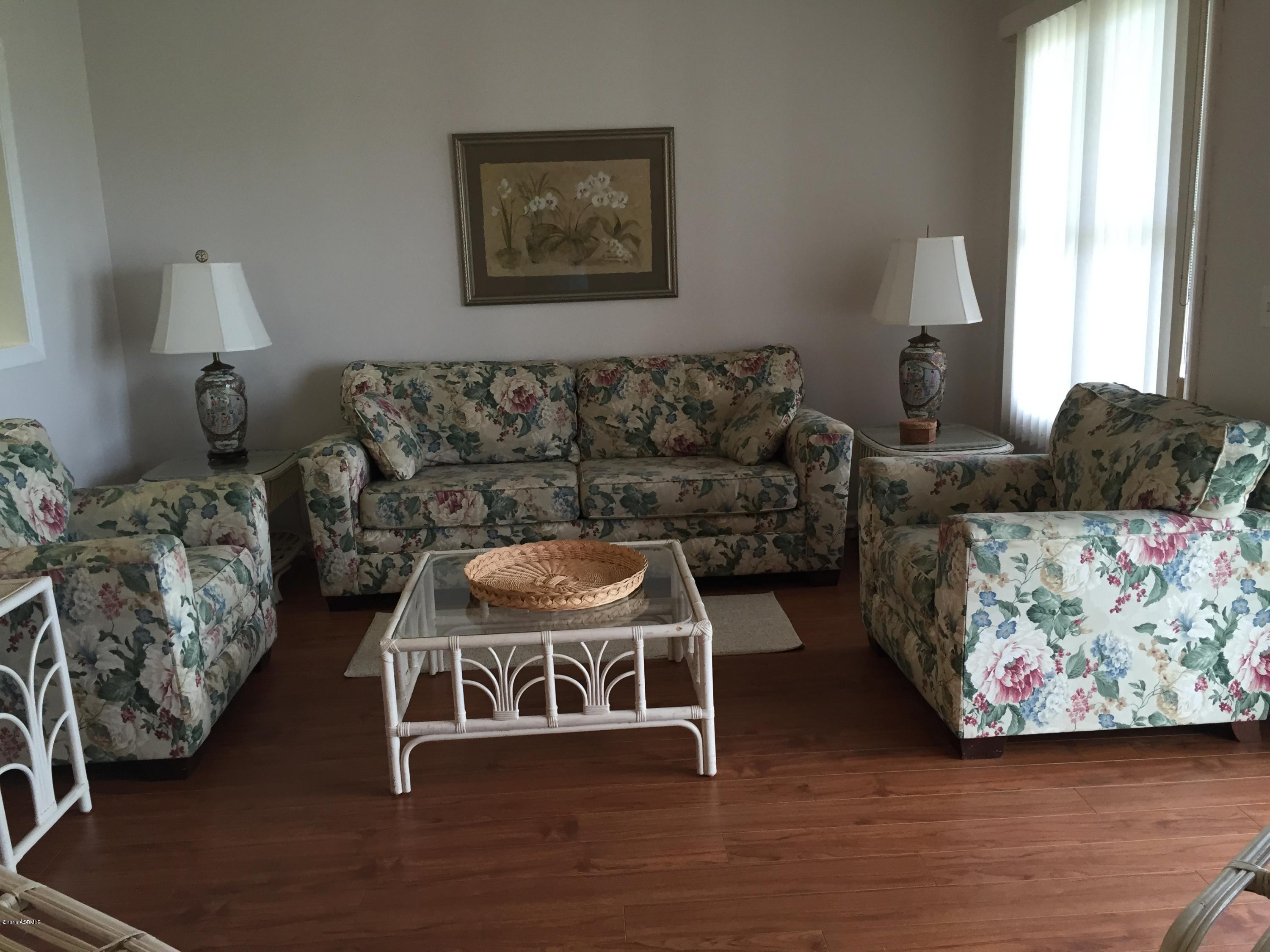 28 Sea Mist Road Fripp Island, SC 29920 - Photo 3 of 36 28-A-9 020