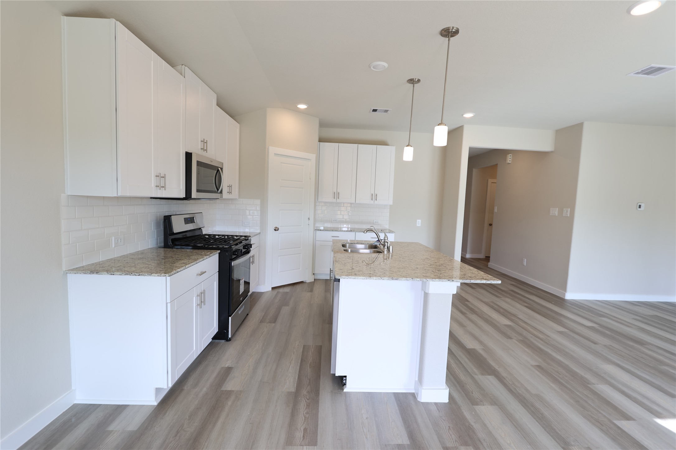 1522 King Rnch Road Conroe, TX 77301 - Photo 5 of 15