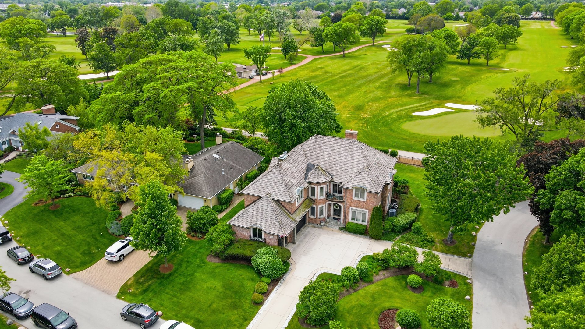 809 Edgemont Lane Park Ridge, IL 60068 - Photo 5 of 59