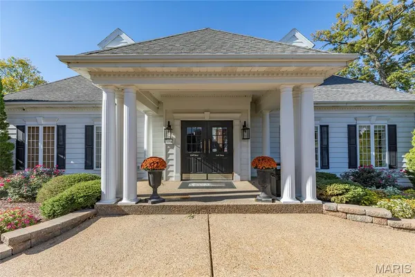 $1,075,000 | 50 Crocknaraw Lane, Weldon Spring, MO 63304